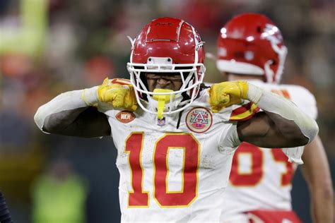 Chiefs missing 4 starters, including top RB Isiah Pacheco, with Buffalo visiting on Sunday